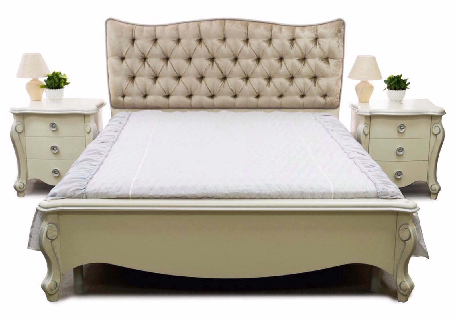 Кровать двуспальная "Луиза" белая эмаль с серебряной патиной