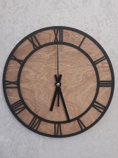 Часы настенные (римский циферблат)