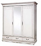 Шкаф трехдверный 